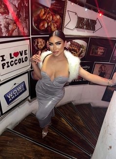Coco Big cock 9’1 🇹🇭 - Acompañantes transexual in Dubai Photo 11 of 15
