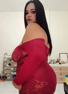 Coco - escort in Abu Dhabi Photo 5 of 18