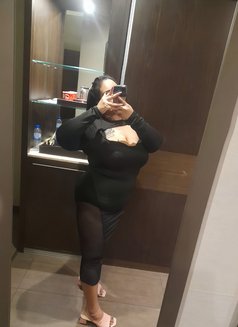 Coco - escort in Abu Dhabi Photo 13 of 18