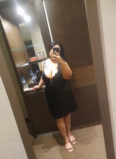 Coco - escort in Abu Dhabi Photo 14 of 18