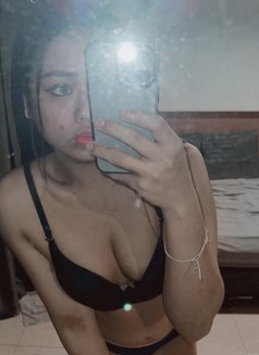 Coco - Transsexual escort in Dubai Photo 7 of 17