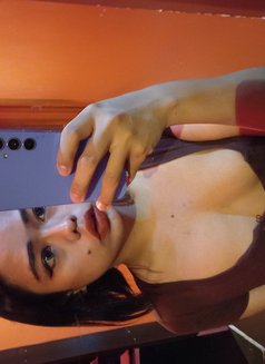 Coco - Transsexual escort in Dubai Photo 17 of 17