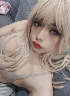 Coco - Transsexual escort in Jeddah Photo 21 of 22