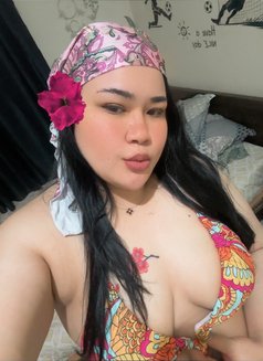 Cocoa - puta in Nairobi Photo 2 of 4