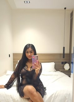 COCOA 🇲🇾 - adult performer in Khobar Photo 7 of 11