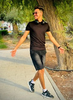 Faris massage - Male escort in Abu Dhabi Photo 5 of 12