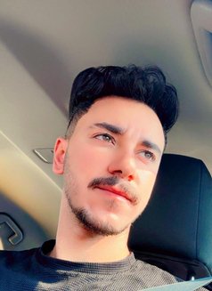 Faris massage - Male escort in Abu Dhabi Photo 7 of 12