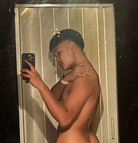Cocoa jn - masseur in Dubai