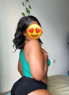 Cocolove - escort in Nairobi Photo 1 of 3