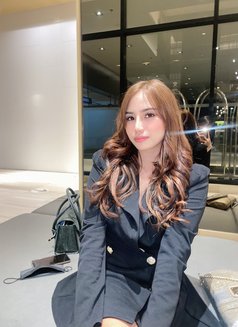 Coleen - escort in Taipei Photo 18 of 19