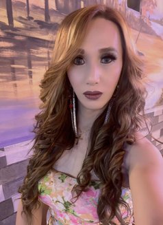 Coleen - Transsexual escort in Ajmān Photo 1 of 10