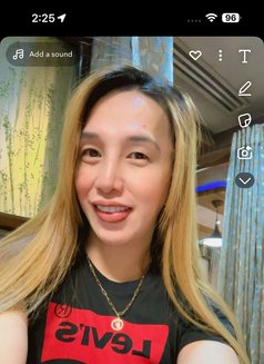 Coleen - Transsexual escort in Ajmān Photo 10 of 10