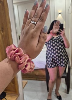 Collage Genuine - escort in Hyderabad Photo 1 of 6