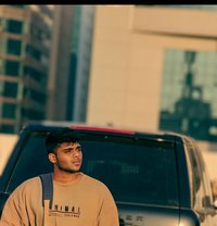 Collar Me - Acompañantes masculino in Sharjah