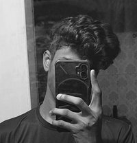 College Boy - Male escort in New Delhi