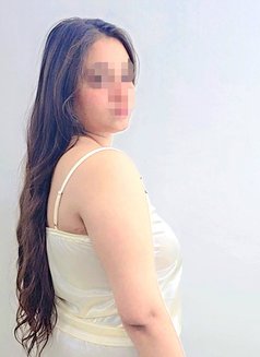 College Girl - Avni Independent Girl - escort in New Delhi Photo 9 of 12