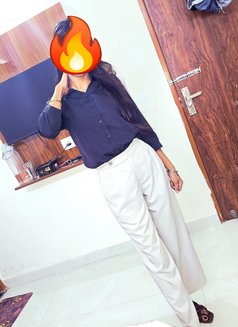 College Girl Sristi Sharma Cod - puta in Jaipur Photo 4 of 4