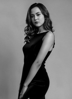 College girl suporna (independent) - escort in Kolkata Photo 5 of 6