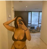 Colleta - escort in Beirut