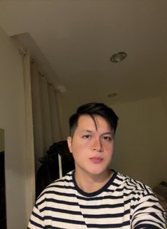 Collins - Male escort in Budapest Photo 3 of 6