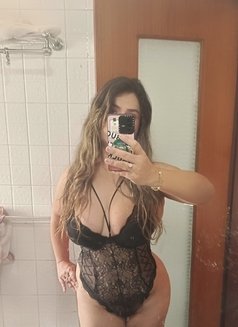 Your Colombian Latina fantasy - escort in Macao Photo 4 of 15