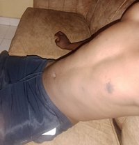 Combat - Male escort in Mombasa