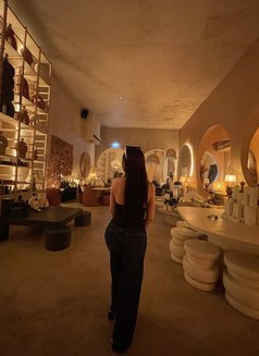 Come and get me daddy - escort in Dubai Photo 11 of 12