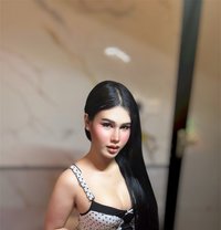 Come Fuck Karina - Transsexual escort in Abu Dhabi
