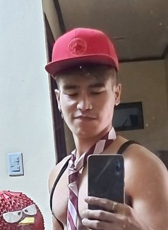Young And Wild World Traveller - Male escort in Makati City Photo 14 of 15