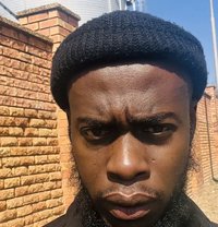 Comofort - Male escort in Pretoria