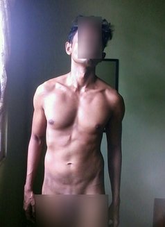 Temptations - Male escort in Colombo Photo 1 of 8