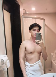 Conanmb - Acompañantes masculino in Kuala Lumpur Photo 1 of 6