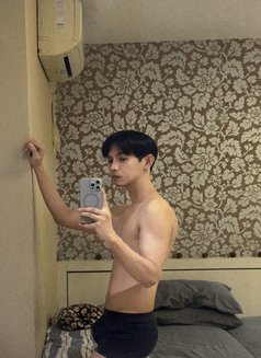 Conanmb - Acompañantes masculino in Kuala Lumpur Photo 5 of 6