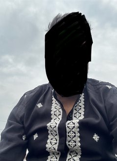 “Confident,Charismatic&Unforgettable” - Male escort in Bangalore Photo 3 of 3