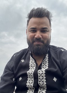 “Confident,Charismatic&Unforgettable. ” - Male escort in Kolkata Photo 7 of 8