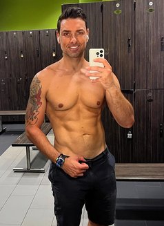 Confident & Charming Male Escort - Male escort in Cape Town Photo 3 of 6