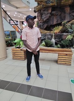 Conny Blaq - Acompañantes masculino in Nairobi Photo 1 of 3