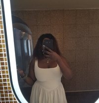 Constan - escort in Kathmandu