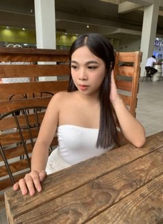 Content cumshow young sexy girl - escort in Manila Photo 1 of 7
