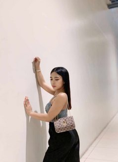 Content cumshow young sexy girl - escort in Manila Photo 3 of 7