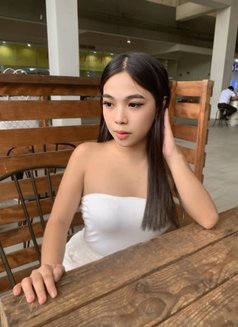 Shaira” Content cumshow young sexy girl - escort in Manila Photo 9 of 10