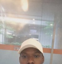 Conzy - Male companion in Kuala Lumpur