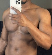 Coochiecreamer - Male escort in Nairobi