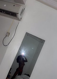 Cookie - escort in Abidjan Photo 4 of 4