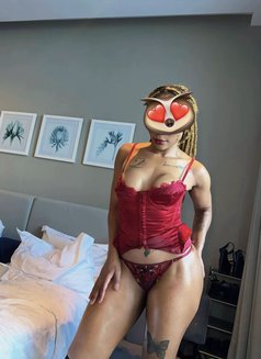 Adela Sexy and Freaky - puta in Dubai Photo 12 of 28