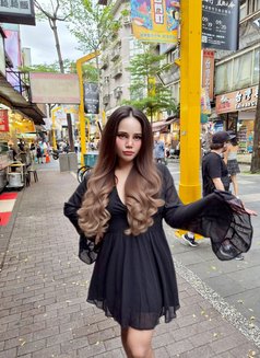 Cookiee - Transsexual escort in Taipei Photo 24 of 24