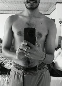Cool Boy - Male escort in Khobar Photo 2 of 2