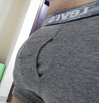 Cool Dude - Male escort in Muscat