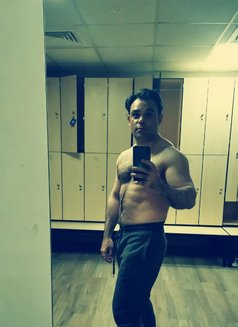 Cool Dude - Male escort in Muscat Photo 7 of 7