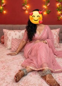 Cool Housewife for meet🥀cam - escort in New Delhi Photo 1 of 18